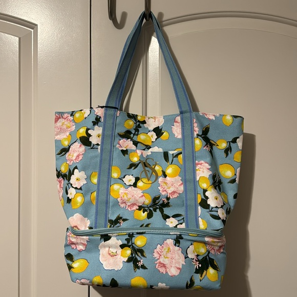 Victoria’s Secret Floral and Lemon Patterned Two Compartment Tote Bag NWT - Picture 1 of 7